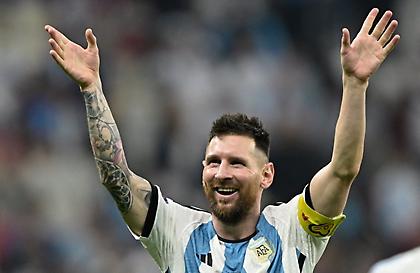 Πώς να μην θες να το σηκώσει αυτός ο τύπος;