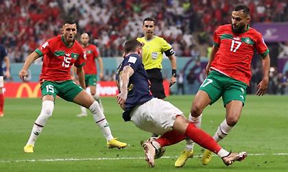 Το Μαρόκο υπέβαλε καταγγελία στη FIFA για τη διαιτησία του ημιτελικού με τη Γαλλία