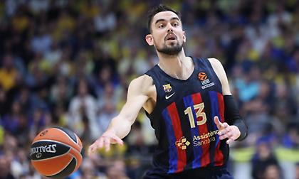 Το τρομερό poster κάρφωμα του Σατοράνσκι πάνω στον Γκουντάιτις