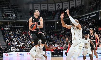 Τα highlights της ήττας του Ολυμπιακού από τη Βιλερμπάν