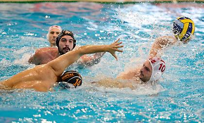 Επιβλητικός και αήττητος ο Ολυμπιακός