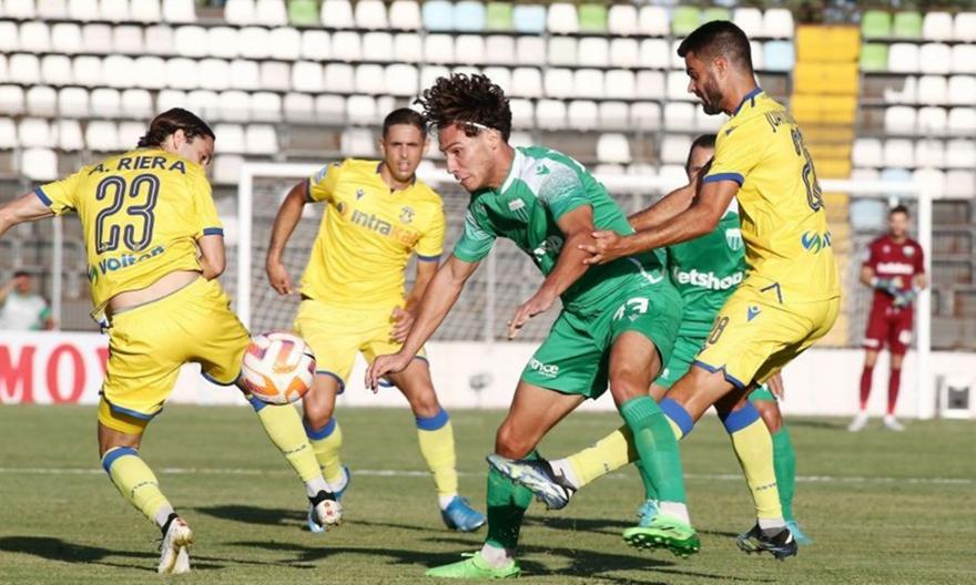 Λεβαδειακός: Χειρουργήθηκε και μένει εκτός για έναν μήνα ο Μπελμόντ