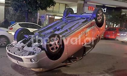 Σοβαρο τροχαίο στη Θεσσαλονίκη– Στο νοσοκομείο μια γυναίκα