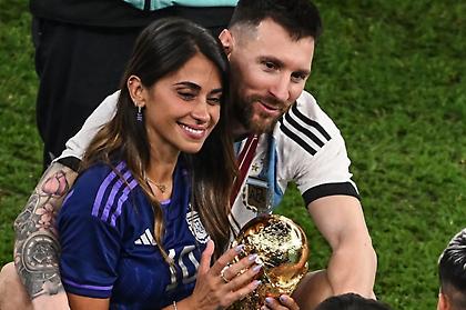 Το μήνυμα της Αντονέλα στον Μέσι: «Πόσο περήφανη! Μας δίδαξες να μην τα παρατάμε ποτέ»