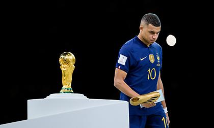 Εμπαπέ: «Θα επιστρέψουμε»