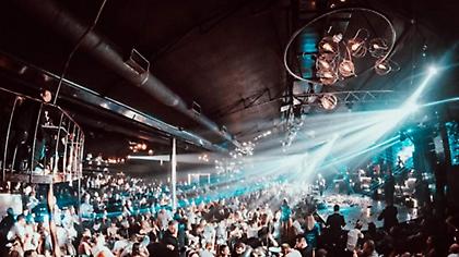 Γονίδης-Μελάς: Η πολύμηνη sold out επιτυχία και το εορταστικό πρόγραμμα