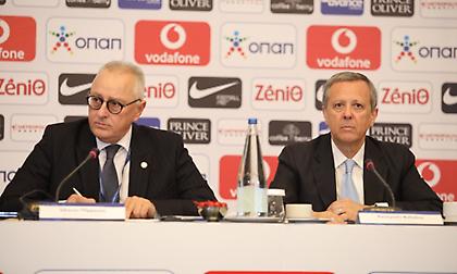 Οριστική ρήξη Μπαλτάκου με Φιλιππούση που επιμένει σε τακτικές… συνδιοίκησης!