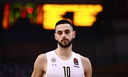 Παρτιζάν: Αμφίβολος με Φενέρ ο Παπαπέτρου