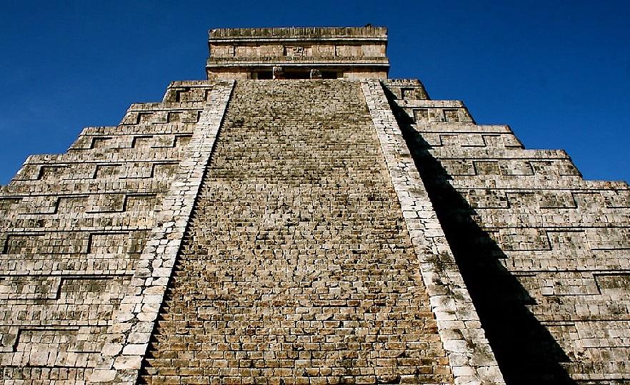 Σαν σήμερα πριν 10 χρόνια δεν καταστράφηκε ο κόσμος παρά τις προβλέψεις των Μάγιας