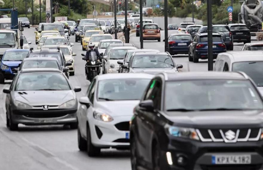 Κηφισός: Ακινητοποιημένα τα 2 ρεύματα