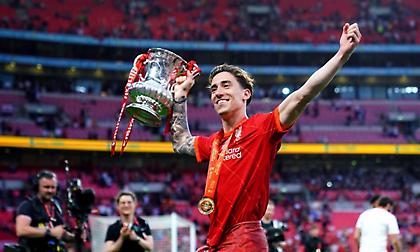 Τσιμίκας: «Στόχος μου να γίνω ένας από τους καλύτερους αριστερούς μπακ στον κόσμο»