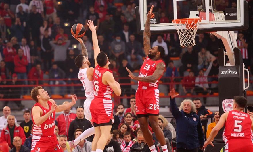 Olympiacos who wants to … Organization – Articles – Nikos Zervas – Articles – Olympiacos Basketball