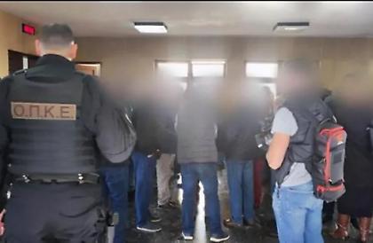 Βιασμός 19χρονου: Αθώοι λόγω αμφιβολιών οι ιερείς - Ένοχοι ο πατέρας του 19χρονου και ο φίλος του