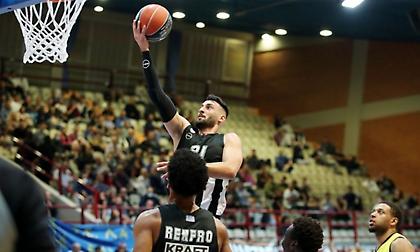 ΠΑΟΚ: Θλάση ο Καμπερίδης, διάστρεμμα ο Ρένφρο – Τιμωρήθηκε ο Τσιακμάς