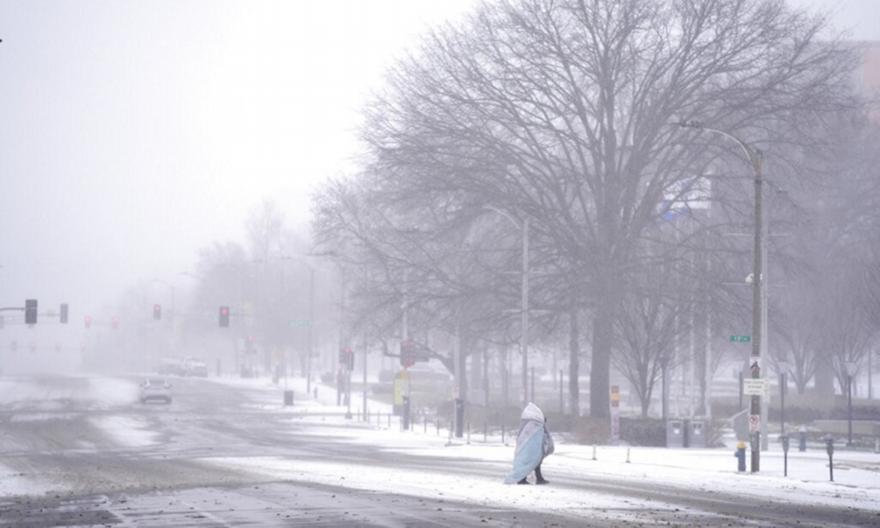 Στο έλεος του χιονιά η Νέα Υόρκη