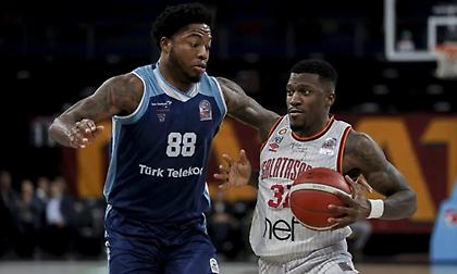 Νίκησε στην παράταση την πρωτοπόρο Τουρκ Τέλεκομ η Γαλατά του Πιστιόλη!