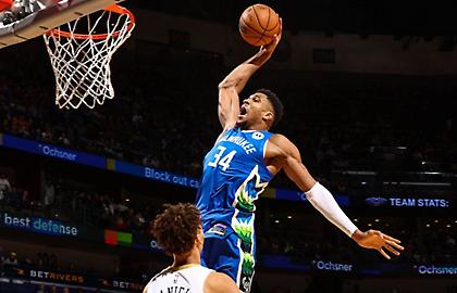 Αντετοκούνμπο: «Ανυπομονώ να γυρίσει ο Μίντλετον να ξεκινήσει το πάρτι»