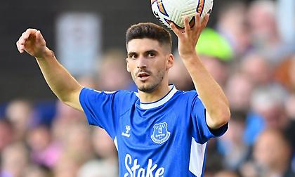 Προς αποχώρηση από την Έβερτον ο Βινάγκρε