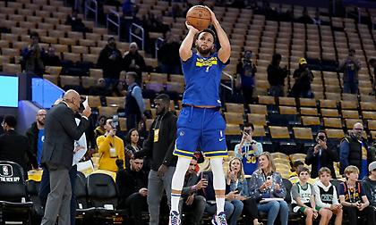 Τουλάχιστον άλλες δύο εβδομάδες εκτός ο Στεφ Κάρι