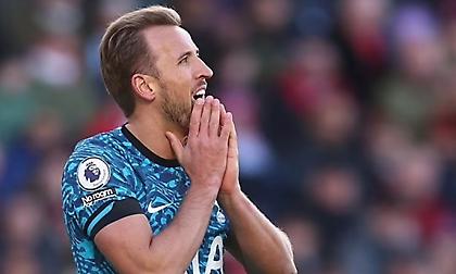 Πίκαραν τον Κέιν για το χαμένο πέναλτι με τη Γαλλία οι φίλαθλοι της Μπρέντφορντ