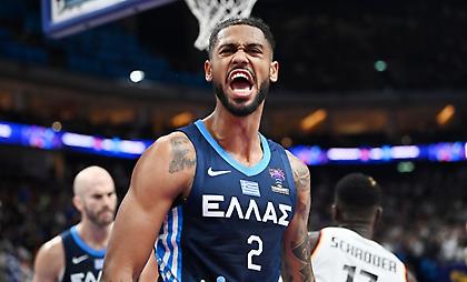 Τέλος από τους Μάβερικς ο Ντόρσεϊ