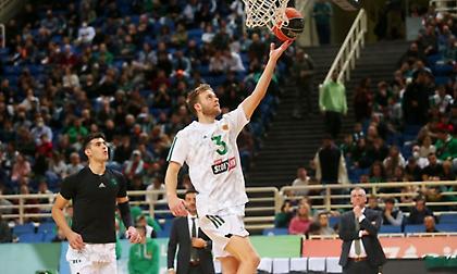 Διάστρεμμα ο Γουόλτερς στον Παναθηναϊκό