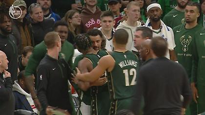 Χαμός στην 4η περίοδο του Σέλτικς-Μπακς και το «πάμε έξω» του Σμαρτ στον Θανάση Αντετοκούνμπο