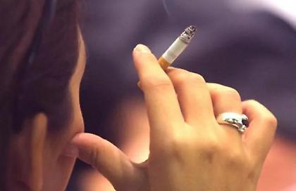 Δεν είναι μόνο ο Μπισμπίκης: Πρόστιμα σε 814 καπνίζοντες θαμώνες και υπεύθυνους καταστημάτων