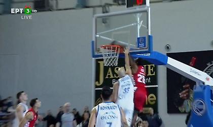 Εντυπωσιακό κάρφωμα του Μπολομπόι μετά από λόμπα του Σλούκα!