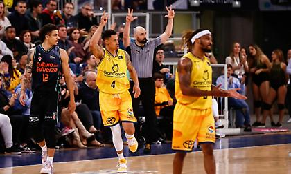 «Καθάρισε» τη Βαλένθια και την αφήνει εκτός οκτάδας η Γκραν Κανάρια