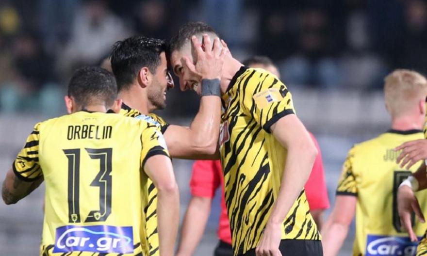 Μήτογλου: «Κυνηγάω το γκολ, είναι υπέροχο το συναίσθημα να σκοράρεις»