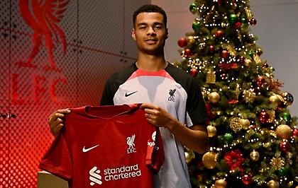 Επίσημο: Στην Λίβερπουλ ο Χάκπο!