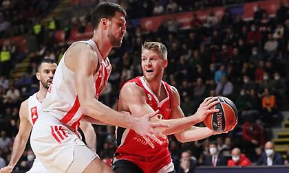 Γουόκαπ: «Αγαπώ το ότι είμαι κομμάτι του Ολυμπιακού - Είμαστε μια... αγέλη πεινασμένων σκυλιών»