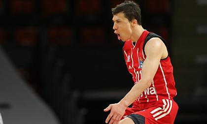 Λούτσιτς για Καμπάτσο: «Ζηλεύω λίγο, εγώ δεν έπαιρνα ποτέ τέτοια συμβόλαια στη Σερβία»