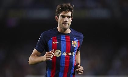 Έπαιξε… βόλεϊ στην περιοχή της Εσπανιόλ και άνοιξε το σκορ με τον Αλόνσο η Μπαρτσελόνα