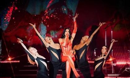 Η Dua Lipa χτίζει έπαυλη πολλών εκατομμυρίων δολαρίων στην Αλβανία!