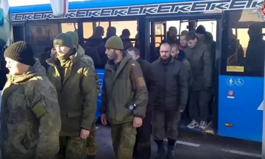 Ρωσία-Ουκρανία: Απελευθέρωσαν πάνω από 200 αιχμάλωτους