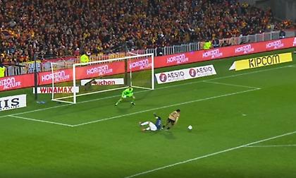 Αλήτικο «άδειασμα» του Οπεντά στον Μαρκίνιος για το 2-1 της Λανς!