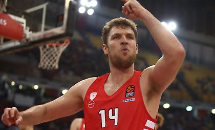 Ζέρβας: «Δεύτερος πιο ακριβοπληρωμένος και δικαίως ο Βεζένκοφ - Στο μάξιμουμ το buyout για ΝΒΑ»!