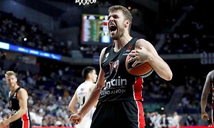 Συνεχίζει ατομικό ο Βεζένκοφ, ερωτηματικό ενόψει Μιλάνο