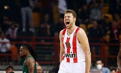 Έρευνα GM Ευρωλίγκας: Πρώτο φαβορί για Final 4 ο Ολυμπιακός και για MVP ο Βεζένκοφ