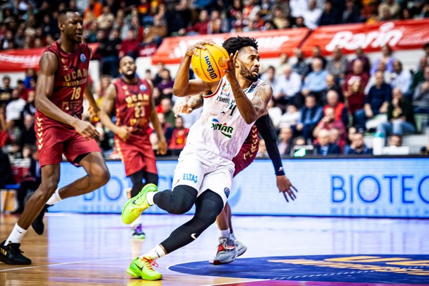 BCL Η μεγάλη εμφάνιση του Ανγκόλα με 41 πόντους Μπάσκετ BCL A.E