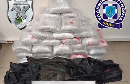 ΕΛ.ΑΣ: Πάνω από 6 τόνοι κάνναβης και 600 κιλά κοκαΐνης κατασχέθηκαν το 2022