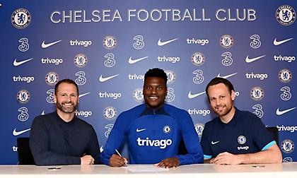 Ανακοινώθηκε ο Μπαντιασίλ από την Τσέλσι!