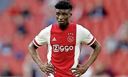 Θέλει Κούντους για... αντί-Μπέλιγχαμ η Ντόρτμουντ!