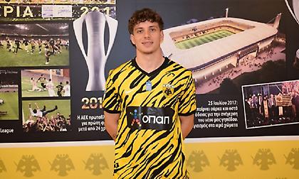 Ενίσχυση με Σταμούλη για την ΑΕΚ Β’