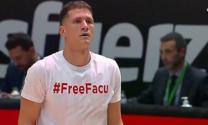 Mε μπλουζάκια «ελευθερώστε τον Καμπάτσο» οι παίκτες του Ερυθρού Αστέρα