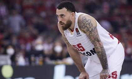 Μάικ Τζέιμς για Έβανς: «Από τους αγαπημένους μου παίκτες, να αναρρώσει γρήγορα»