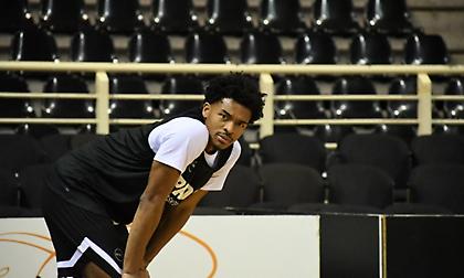 Τακτική και κλασικές απουσίες για ΠΑΟΚ