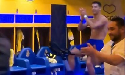 Το ζει με πάθος ο Ρονάλντο, πανηγύρισε πάνω στο ποδήλατο το γκολ της Αλ Νασρ!